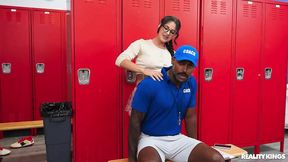 Nerdy College Girl Fucks The Football Coach Reality Kings