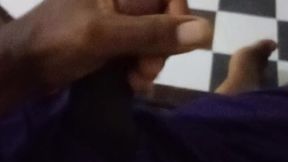 Amateur guy sticks his own cock in his pussy