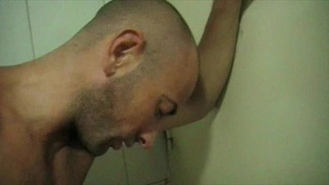 twink asiat fuck by 2 guy in toilett public