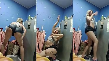 Dándole con toda al baile sexy