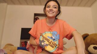 Colombian geek and otaku cunt with mouth has a spectacular little body