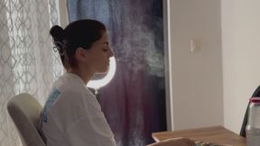 LOVE CHATTING SMOKE AND WATCH TV