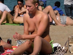 Beauty blonde lass Topless Beach Voyeur