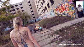 Andy Bangs Chicks in the Broken Blocks!