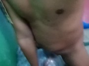 Improvised sex toy ni Masseur Breeder