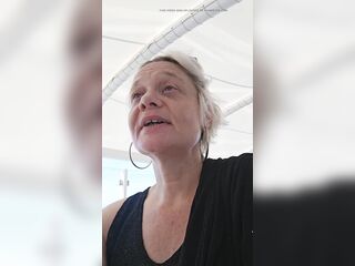 Looking for a stranger on a cruise ship to bang my booty like a large female dog and give me a facial