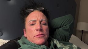 Kandys Bedtime Sneezing