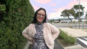 ”Angelina, 27, manager of a brewery!”