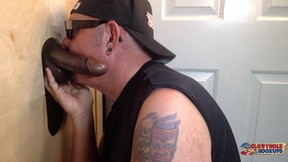 Ebony Man Gives Me His Prick To Suck