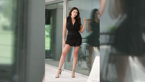 ”Satisfying Mary Bambola loves her man's foot fetish”