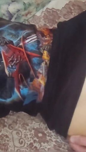 Fucked a mature rocker-girl after a rock concert