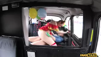 Sex Taxi - Little Valentines Day cosplay clown SQUIRTS and CUMS HARD