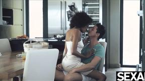 ”Bombshell ebony Brazilian hot chick gets her fix of caffeine & shaft”