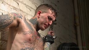 Pro Dom Ruckus Takes the 30 Pound Flogger