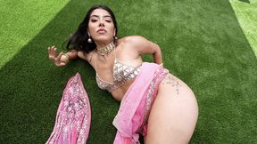 jasmine sherni joins the parade