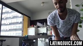 Straight Latino offers his tight hole for quick cash