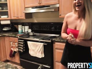 PropertySex Real Estate Agent with Awesome Large Butt Rides Client Jock