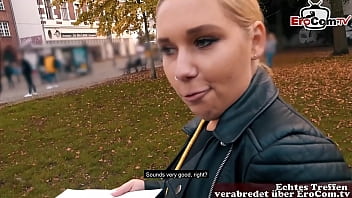 Young German slut fucks in nylons on the first blind date