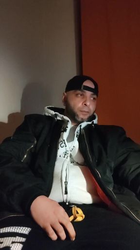 Dirtyjunkbro Is Bored He's Looking for Buddies