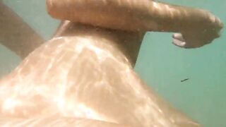 Underwater Sex With Gigantic White Bubble Ass Italian