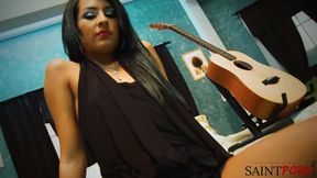 Lexi Diamond Needs a Man to Dominate Her in Bed
