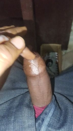 The Hamdsom boy spat in his thick dick in the office, playing with a spit, spilled all the water on himself.