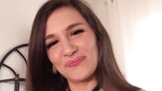 Petite HOTTIE #LUNA_LOVELY - POV BLOWJOB & DEEPTHROATING WITH FACIAL ENDING