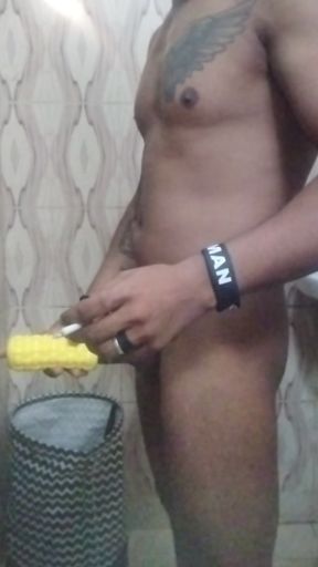 Desi boy musturbed using sex toy