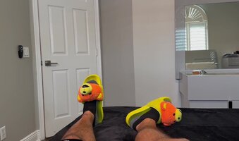 Teddy Tarantino & Linda Lan: Step Mom's Big Dick Surprise Creampie