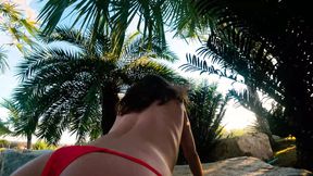 PUBLIC SEX WITH CUMSHOT IN THE PARK!