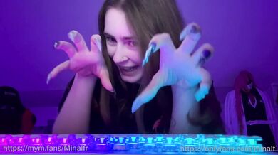 VLOG MWH#14 | Je suce mon chauffeur Uber avant de rejoindre mon date tinder