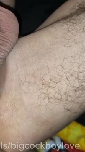 Fucked a Milky Femboy on the Side of the Road and Threw Him Out, No Condoms