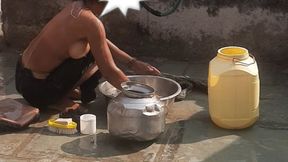 Ыеузsister taking bath in desi bathroom