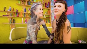 Tattoo Lesbian Gets Hard Fisted Till She Have A Real Orgasm