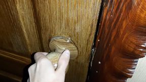 I'm catching on my stepsister masturbating in the toilet