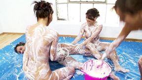 bellina, roxy taggart and leila bee have a marshmallow fluff infused 4 way