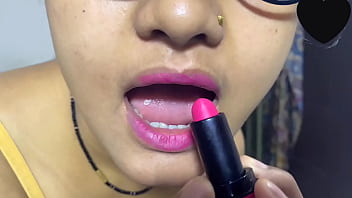 Latina culona se alista para salir pero su novio no la deja