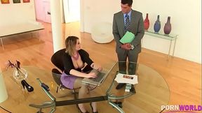 Hardcore office fucking gives busty Siri endless chills of XXX pleasure GP1051