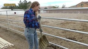 cheyenne jewel pisses her skintight jeans