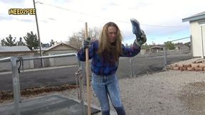 cheyenne jewel pisses her skintight jeans