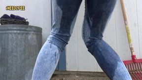 cheyenne jewel pisses her skintight jeans