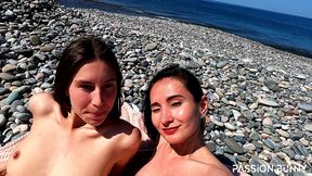 two hot girl enjoy selfie risky masturbation on beachside and play with tight pussyes - passionbunny and goldteachers