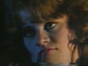 Lisa DeLeeuw vs Honey Wilder - Night Magic (1985).