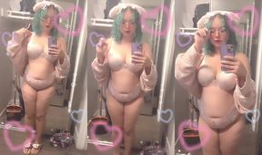 Charming Bunny Girl Faith Ardalan: A Playful Encounter with a Beautiful Egirl