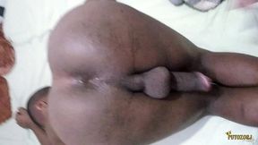 morou comigo alguns meses, e tomava pica direto. - parte 1