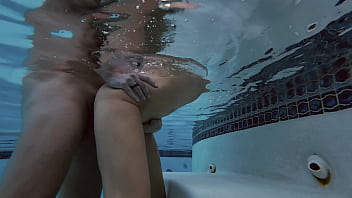 Underwater Pool Fuck