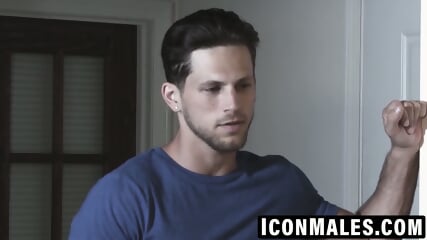 Roman Todd gets deepthroated before fucking lover raw