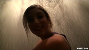 Sexy amateur teen Katie King has sexy in the changing room