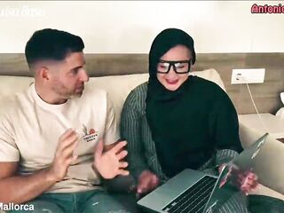 Hot Muslim Wench Kept Our Lesson Absolutely Haram