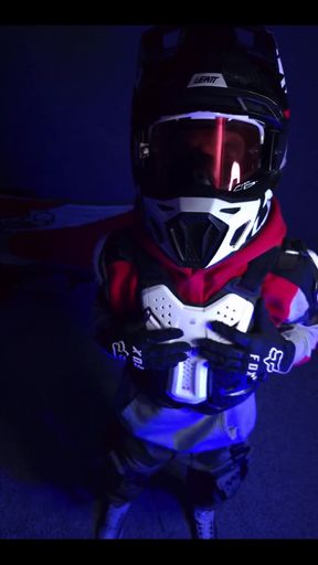 Sweet Cumshot on Tn Sneakers